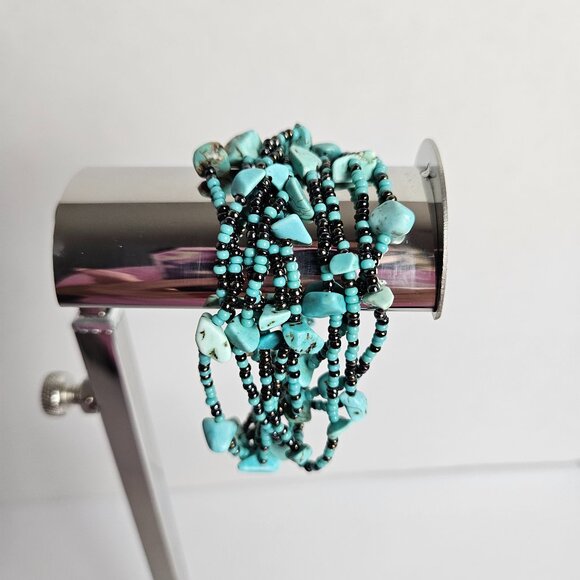 7" Turquoise Style Bead & Stone Bracelet w/ Magnetic Closure - Picture 1 of 12